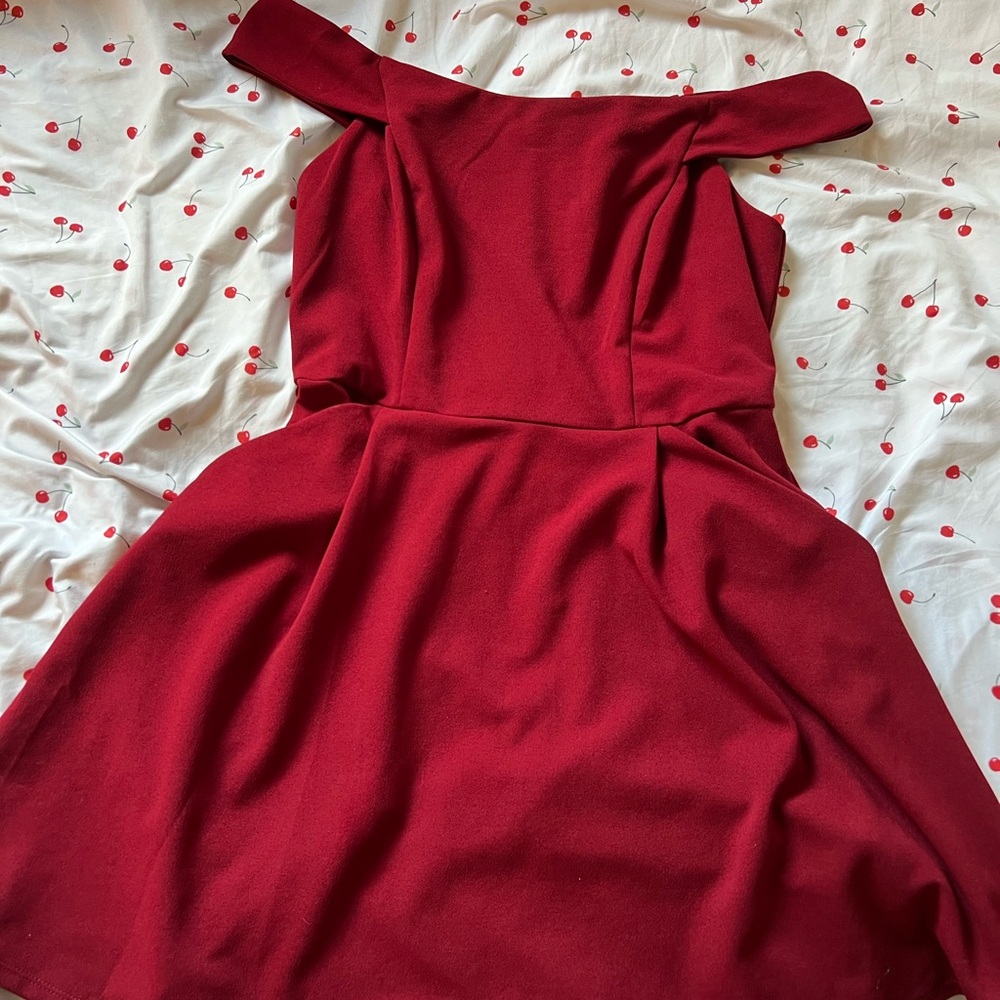 Elegant Off-Shoulder Red Dress